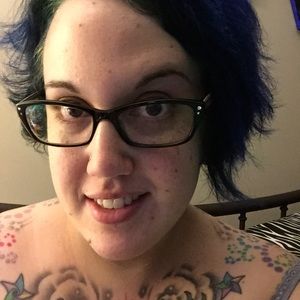 Meet your Posher, Mallory